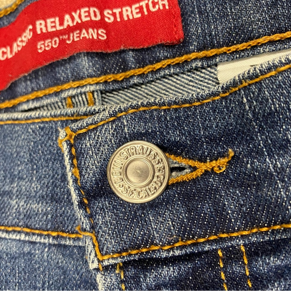 Levi’s classic relaxed stretch 550 size 16 short - Picture 4 of 11